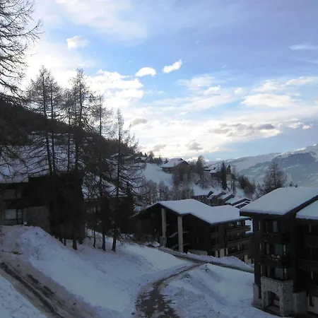 2 Pieces Renove, Acces Skis Aux Pieds, Proche Commerces Et Remontees, Balcon Sud-ouest - Fr-1-353-23 * La Plagne