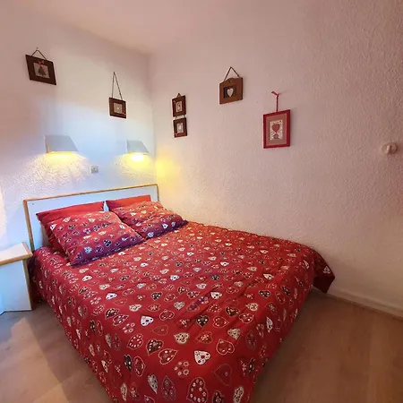 2 Pièces Rénové, Accès Skis Aux Pieds, Proche Commerces Et Remontées, Balcon Sud-ouest - Fr-1-353-23 Appartement La Plagne